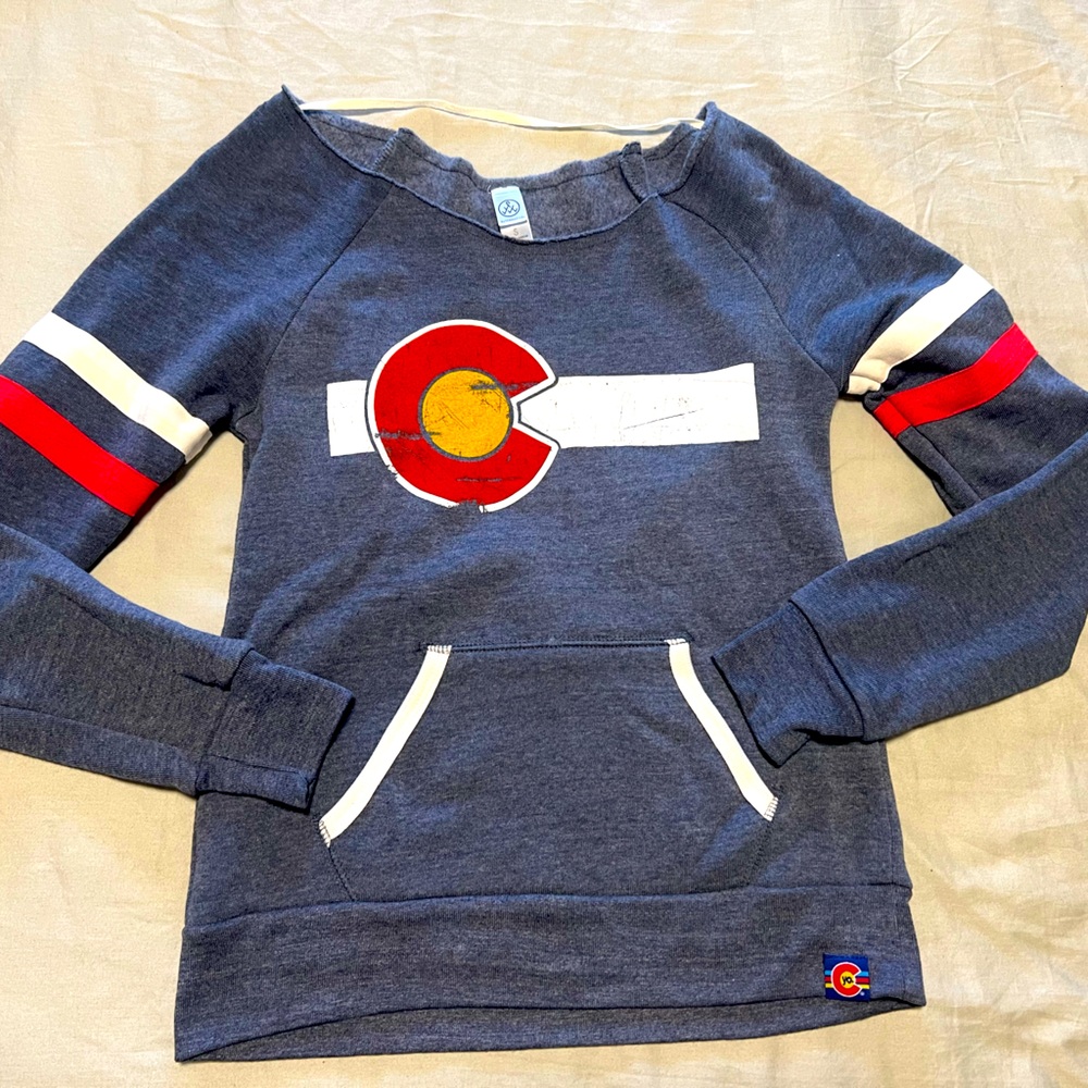 Off the shoulder pull over